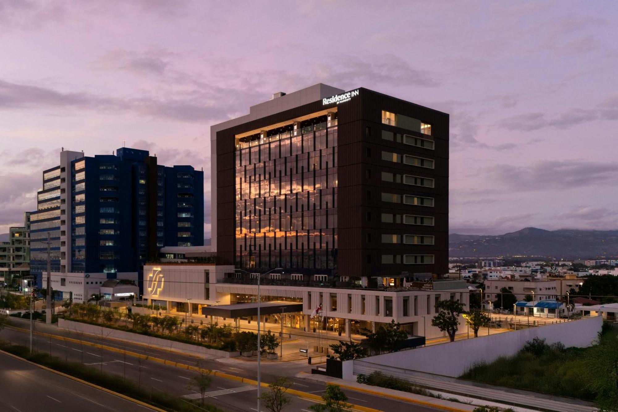 Residence Inn By Marriott Santiago De Los Caballeros Eksteriør billede